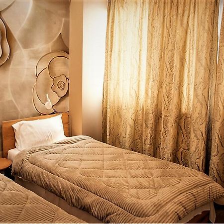 Jukebox Suite 2 Bedrooms - Big Balcony Солун Екстериор снимка