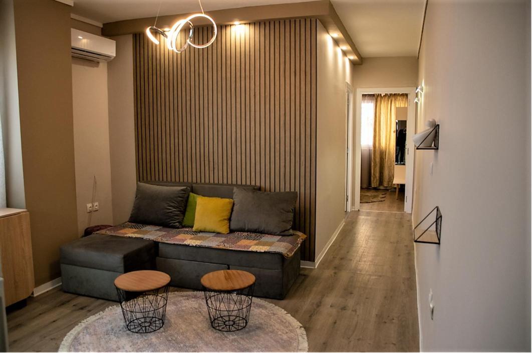 Jukebox Suite 2 Bedrooms - Big Balcony Солун Екстериор снимка