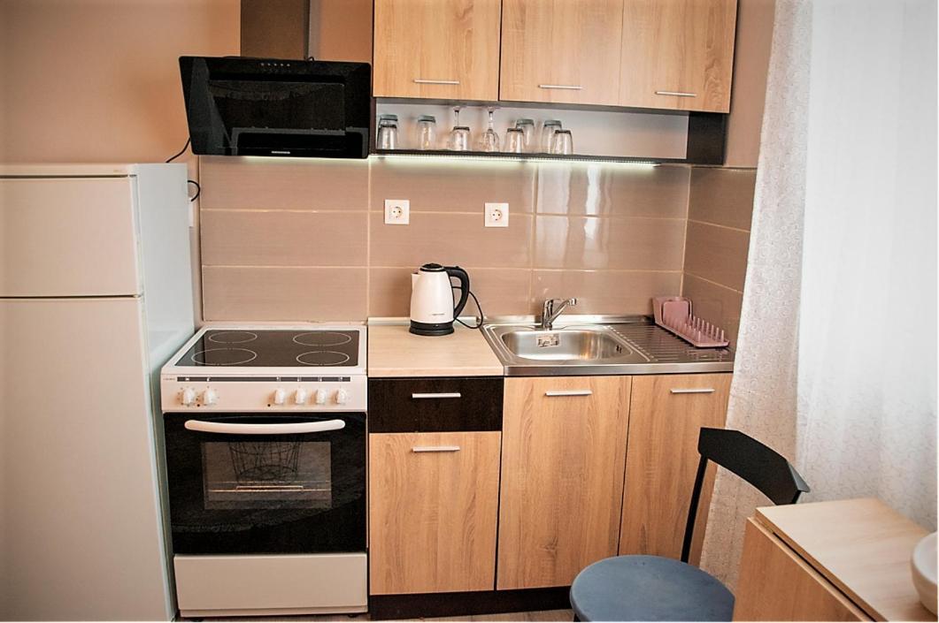 Jukebox Suite 2 Bedrooms - Big Balcony Солун Екстериор снимка