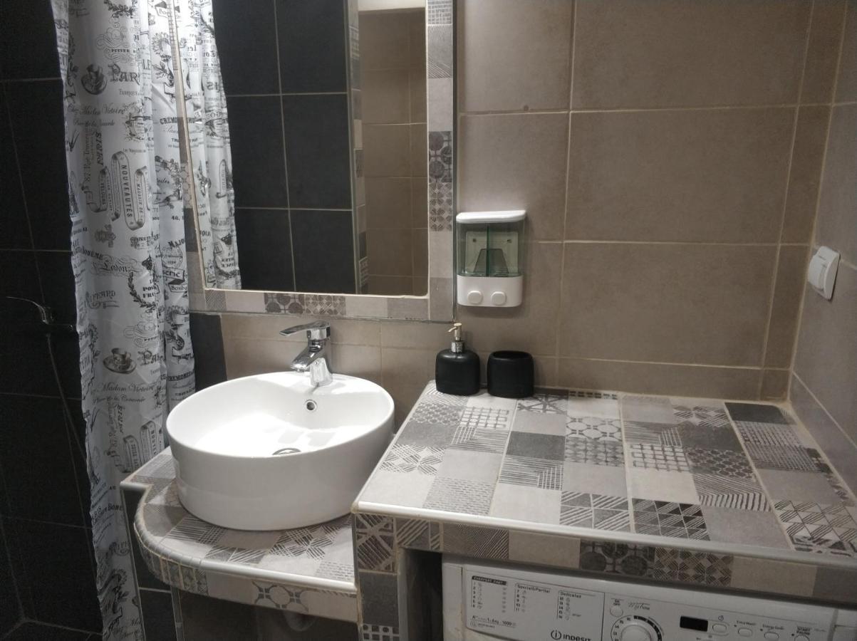 Jukebox Suite 2 Bedrooms - Big Balcony Солун Екстериор снимка